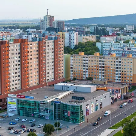 Air-conditioned View 24h Check-in Apartment *