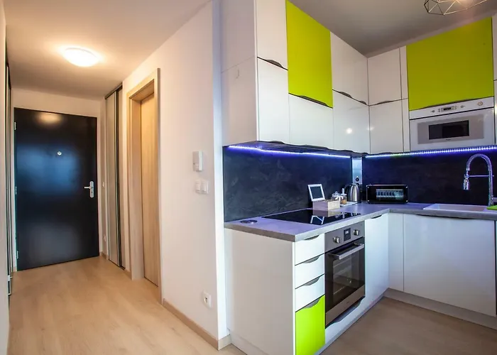 Air-conditioned View 24h Check-in Apartament