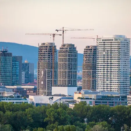 Appartamento Air-conditioned View 24h Check-in Bratislava